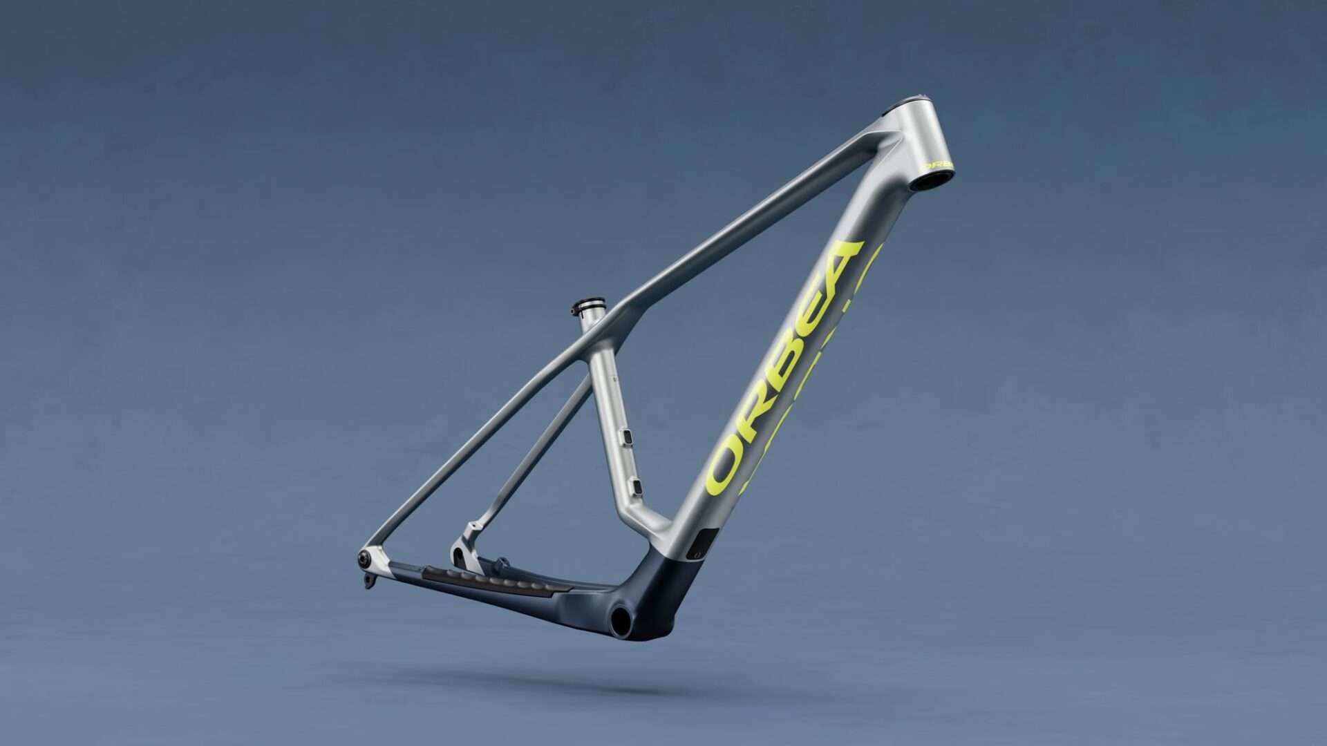 MYO SILVER NAVY 2000 x 1125