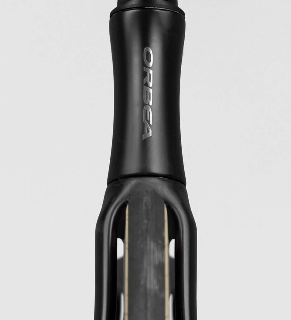 orca aero ficha tech4 1008x1109 2