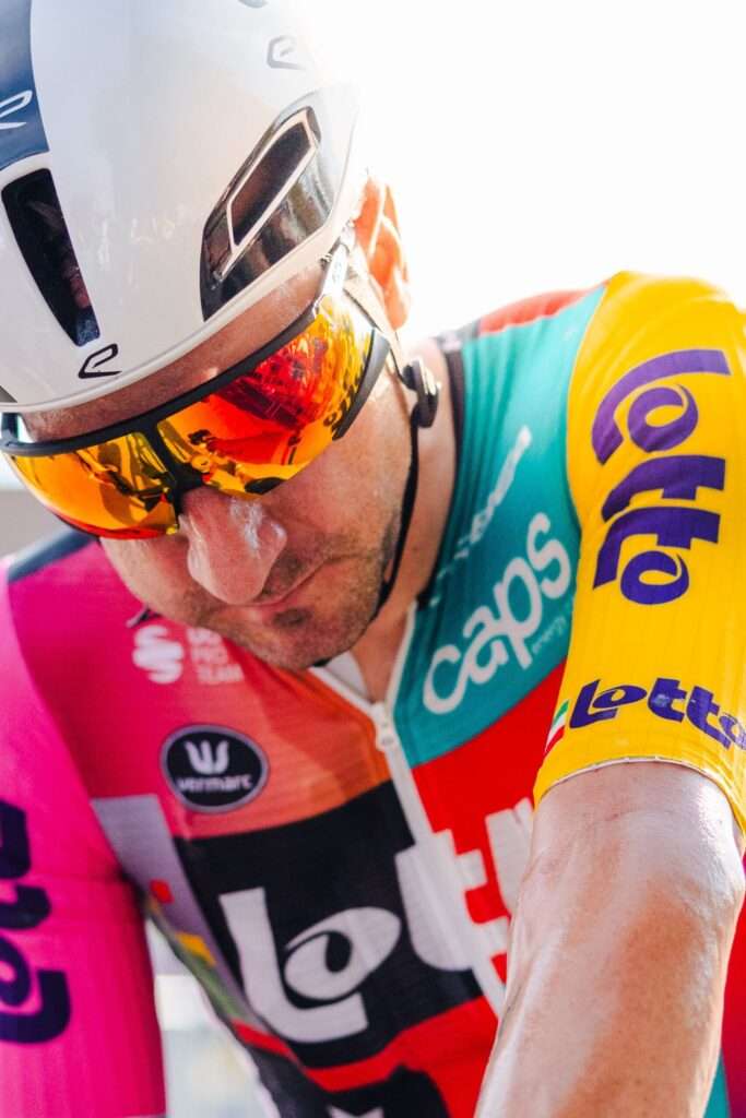 Vuelta Espana Stage 01 Harry Talbot 7514 scaled 1