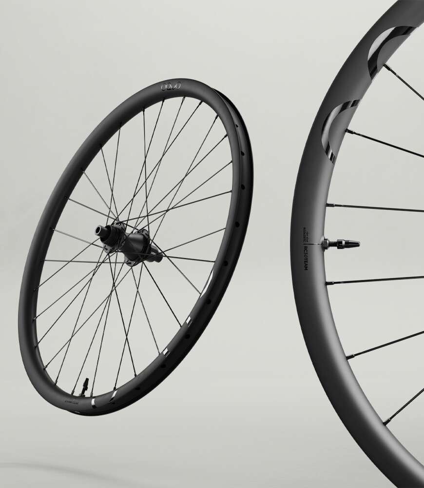 rc30team ficha features 870x1000 1