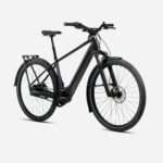 Rower Elektryczny Trekkingowy Orbea KEMEN TOUR 30 2026 8 T367TTCC W7 FRONT KEMEN TOUR 10 over
