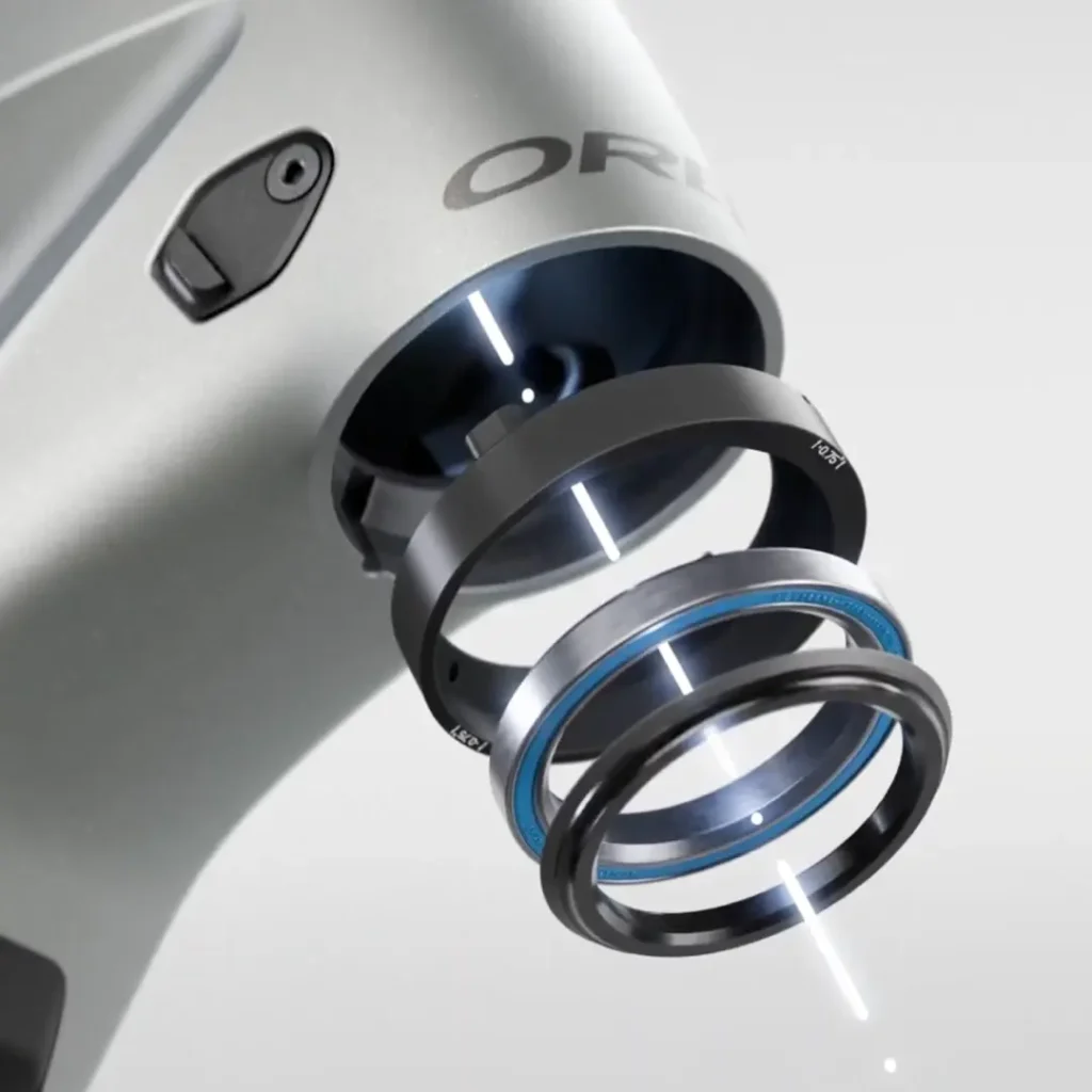 p8 03b rallonrs cardgrid 1080x1080